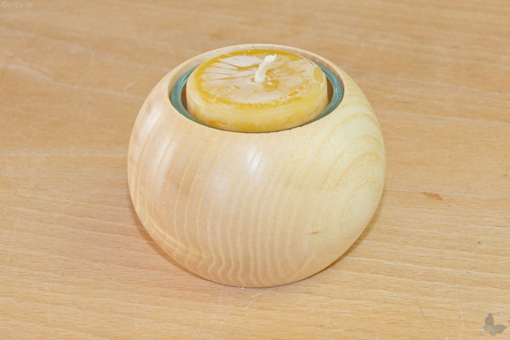 Teelicht-Halter aus Holz 